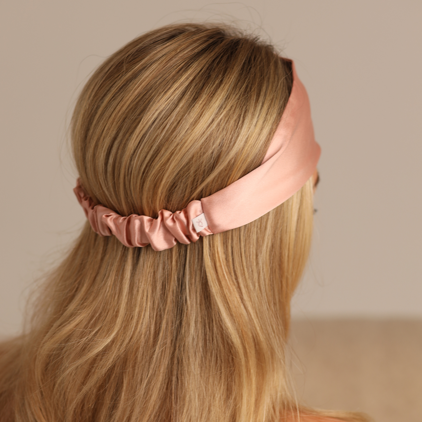 Hodvábna čelenka do vlasov Qrown®