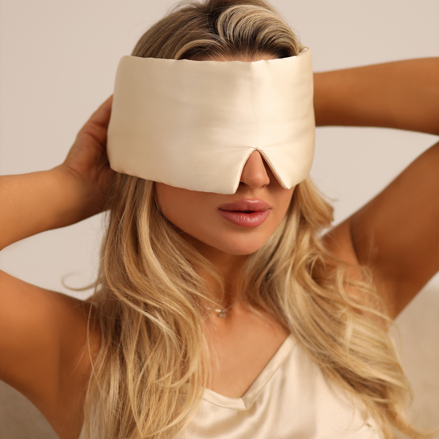 Hodvábna maska na spanie Qrown® Premium